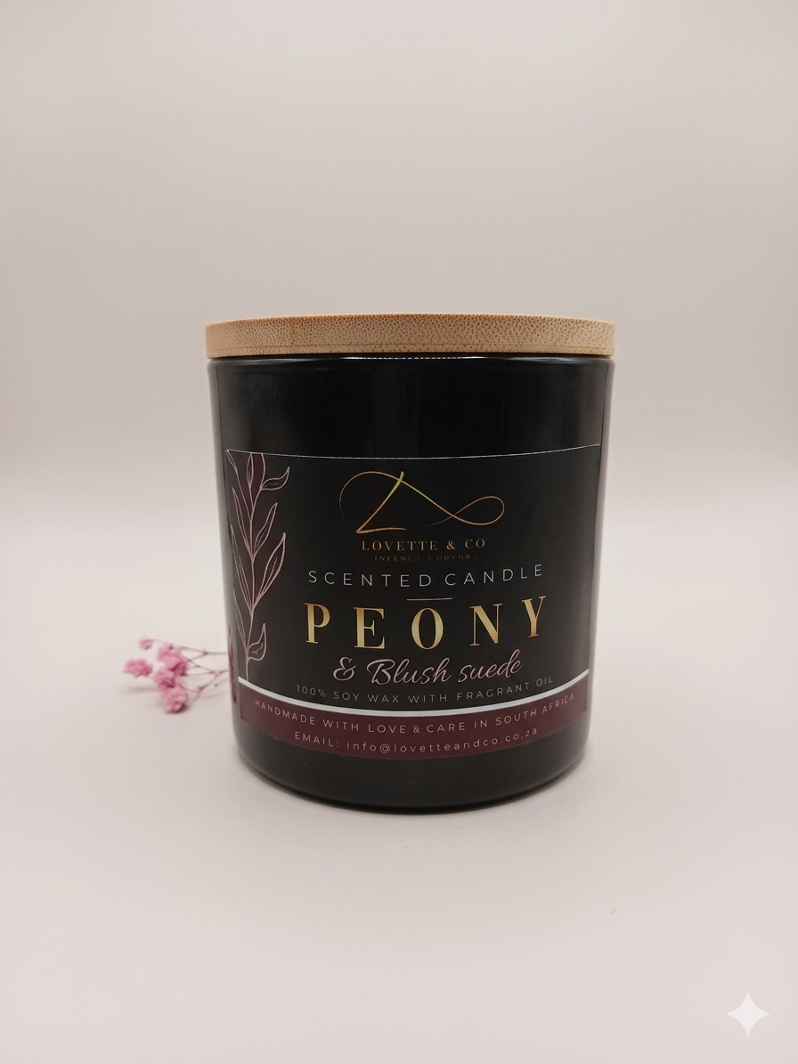 Luna Black Candles